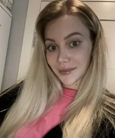 Анна, 23 года